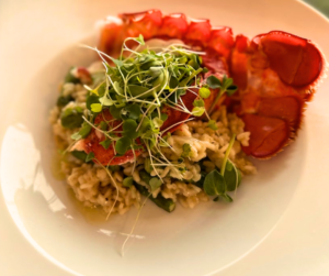 fresh_to_table_restaurant